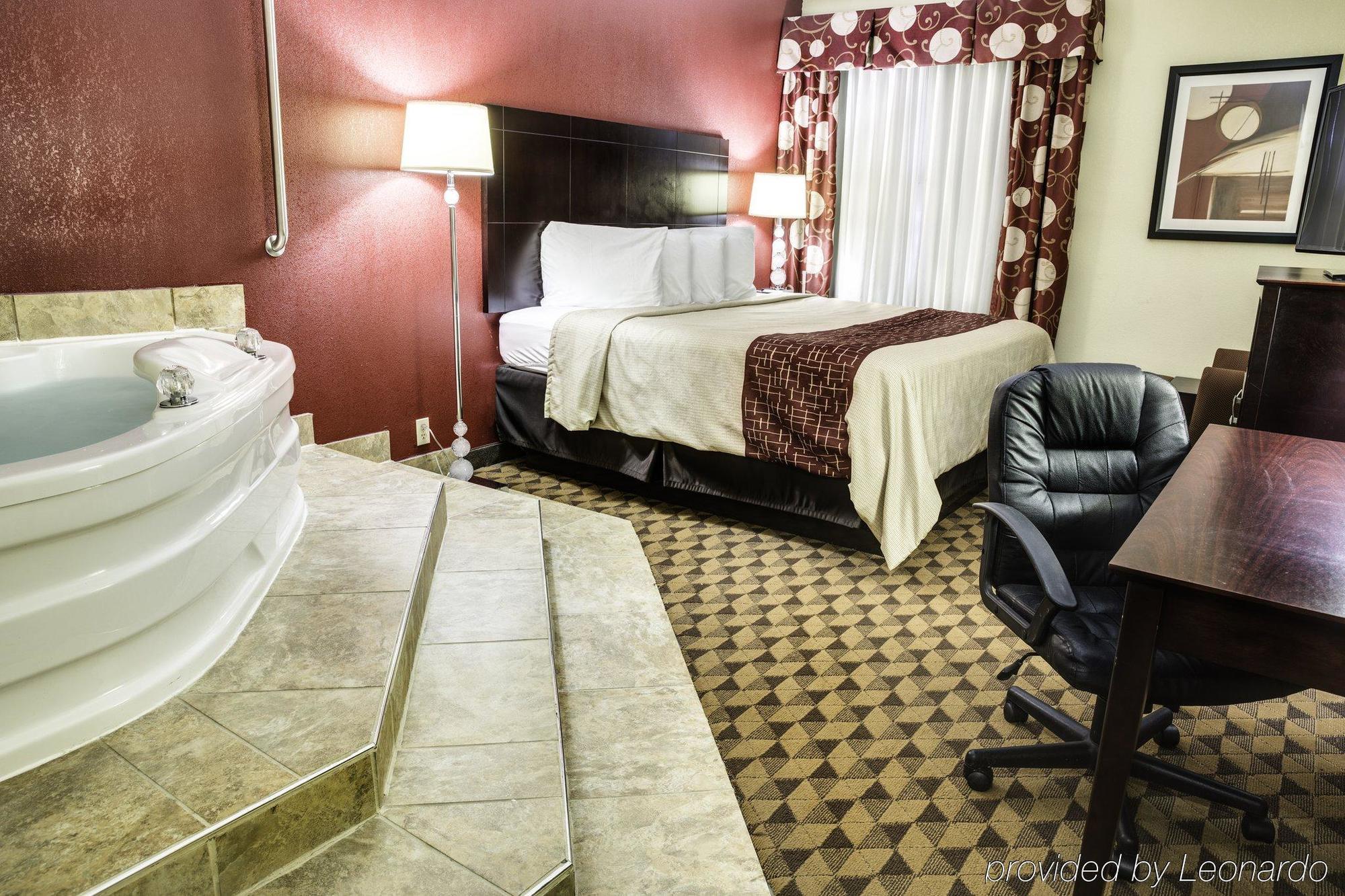 Red Roof Inn & Suites Cincinnati North-Mason Eksteriør bilde